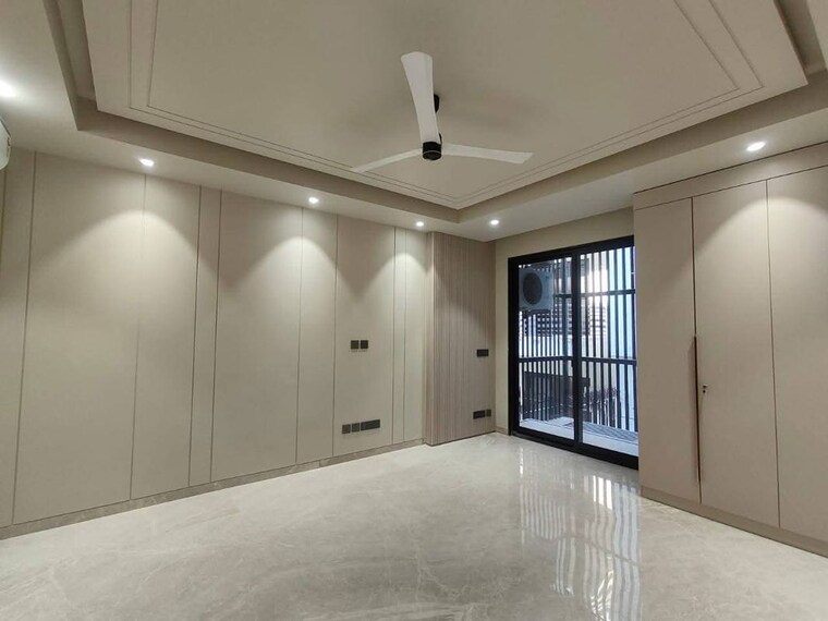 Room, vm-tower 1 RK 486 Sq.Ft. Apartment In Sector 18 Gurgaon 9794426