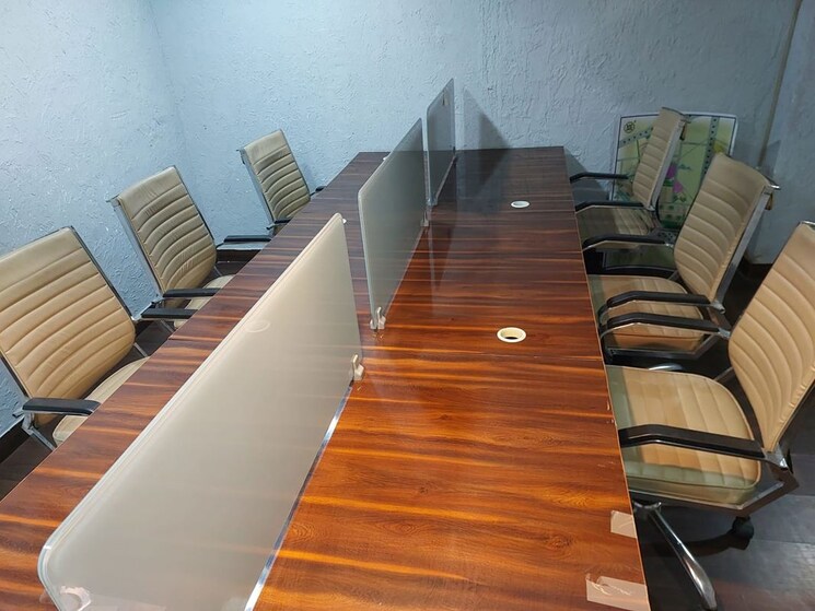 Team Area, connaught place Commercial Office Space 1150 Sq.Ft. In Connaught Place Delhi 9794438
