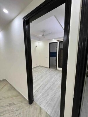 Building Lobby in 2 BHK Apartment at Gomti Nagar – for Rent