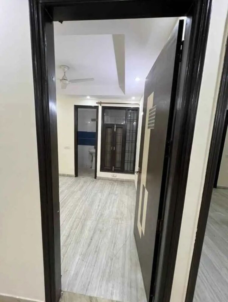 Balcony, gomti nagar 2 Bedroom 1200 Sq.Ft. Apartment In Gomti Nagar Lucknow 9794445