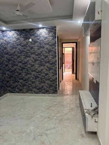 Room in 1.5 BHK Independent House at Sector 22 – for Rent