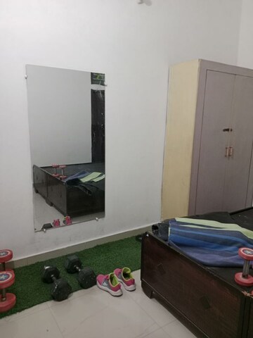 Common Area in 1.5 BHK Builder Floor at Ansals Sushant City – for Rent