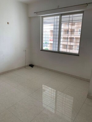 Room in 2 BHK Apartment at RK Lunkad Aromatic Wind, Wakad – for Rent