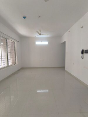 Room in 3 BHK Apartment at VJ Yashwin Nuovo Centro, Wakad – for Rent