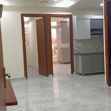 Room in 3 BHK Builder Floor at Aimnabad – for Rent