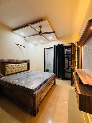 Bedroom in 3 BHK Builder Floor at Kishanpura – for Sale