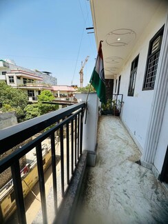 2 BHK + Servant Room Builder Floor For Rent in Chattarpur
