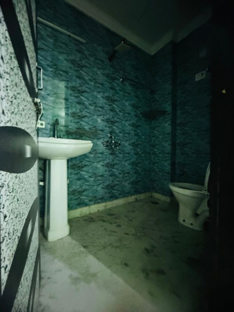 undefined, chattarpur 2 Bedroom 900 Sq.Ft. Builder Floor In Chattarpur Delhi 9794544