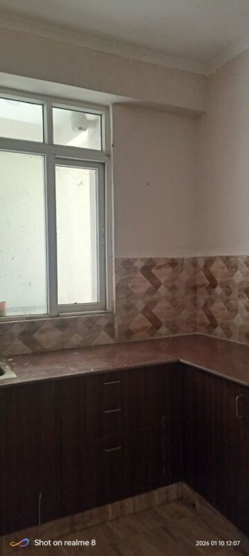 Bedroom in 2.5 BHK Apartment at Amrapali Centurian Park, Tech Zone 4 Greater Noida – for Rent