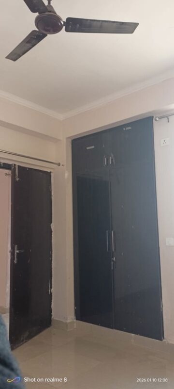 Building Lobby in 2.5 BHK Apartment at Amrapali Centurian Park, Tech Zone 4 Greater Noida – for Rent