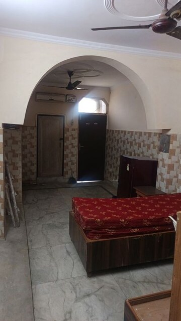 Kitchen in 1 RK Builder Floor at Patel Nagar – for Rent