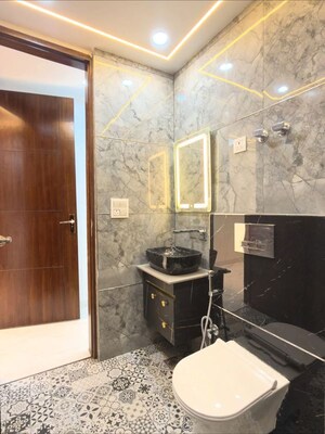 Master Bedroom in 1 RK Apartment at Enkay Towers, Sector 19 – for Rent