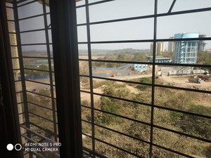 Balcony in 1.5 BHK Apartment at Everest Country Side, Kasarvadavali – for Rent