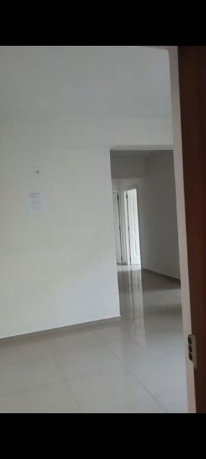 Room in 3 BHK Apartment at Goyal Orchid Valley, Shela – for Rent