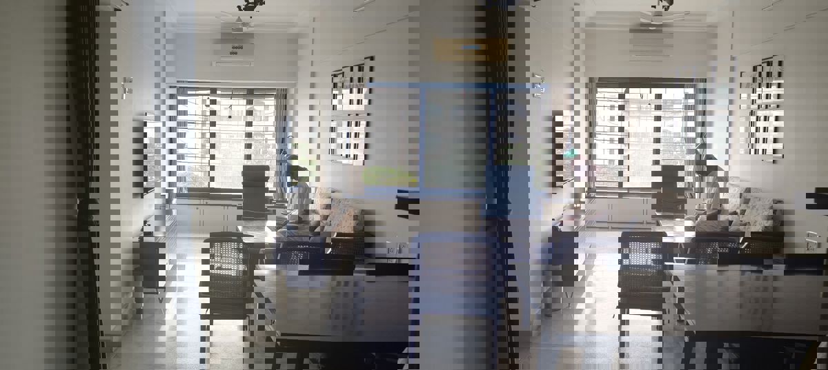 2 BHK Apartment For Sale in Group Seven Rushi Heights