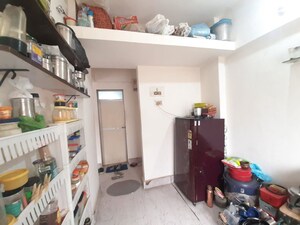 1 BHK Apartment For Rent in Riddhi Garden, Malad East