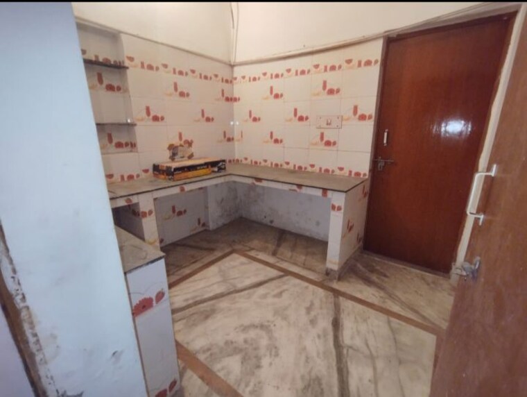 Kitchen, vikas nagar 1 Bedroom 1820 Sq.Ft. Villa In Vikas Nagar Lucknow 9794620