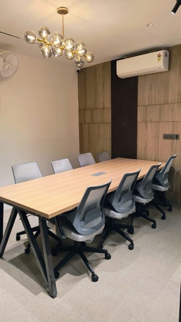 Team Area, industrial area Commercial Office Space 2500 Sq.Ft. In Industrial Area Mohali 9794648