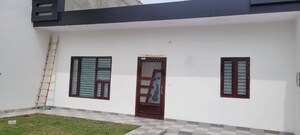 Room in 4 BHK Independent House at Sector 24 – for Sale