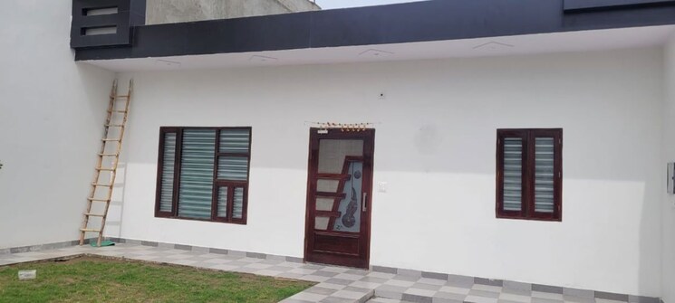 Room, sector 24 4 Bedroom 265 Sq.Yd. Independent House In Sector 24 Panipat 9794669