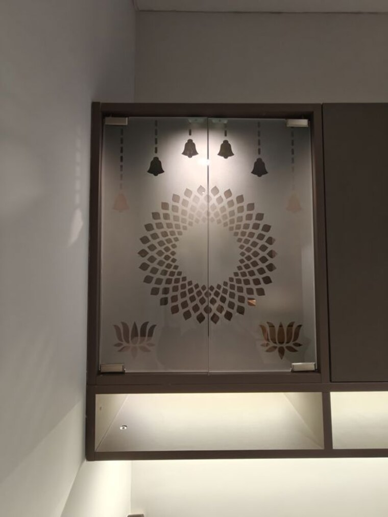 undefined, piplod Commercial Office Space 750 Sq.Ft. In Piplod Surat 9794211