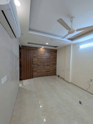 Room in 3 BHK Apartment at M3M Sky City, Sector 65 – for Sale