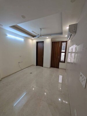Room in 3 BHK Apartment at M3M Sky City, Sector 65 – for Sale