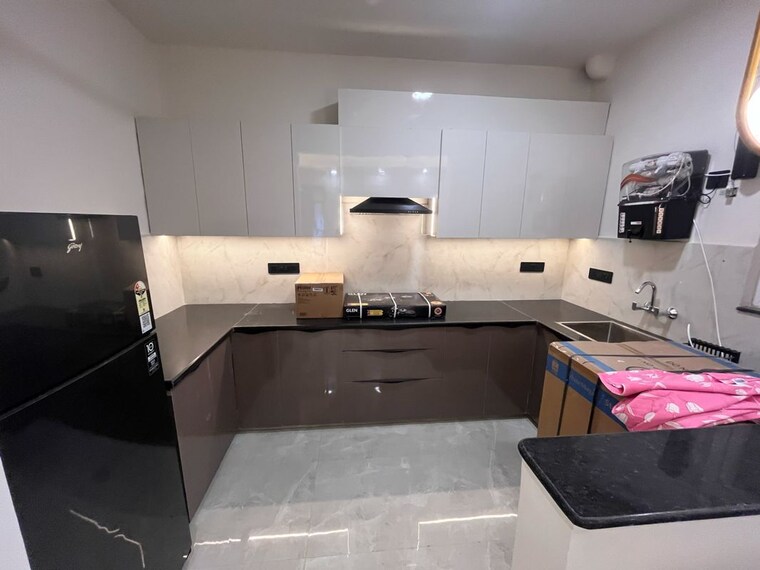 Kitchen, rof-portico 2 Bedroom 1455 Sq.Ft. Builder Floor In Sushant Lok I Gurgaon 9793407