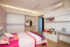 Bedroom in 3.5 BHK Apartment at Karia Konark Bella Vista, Magarpatta Road – for Sale