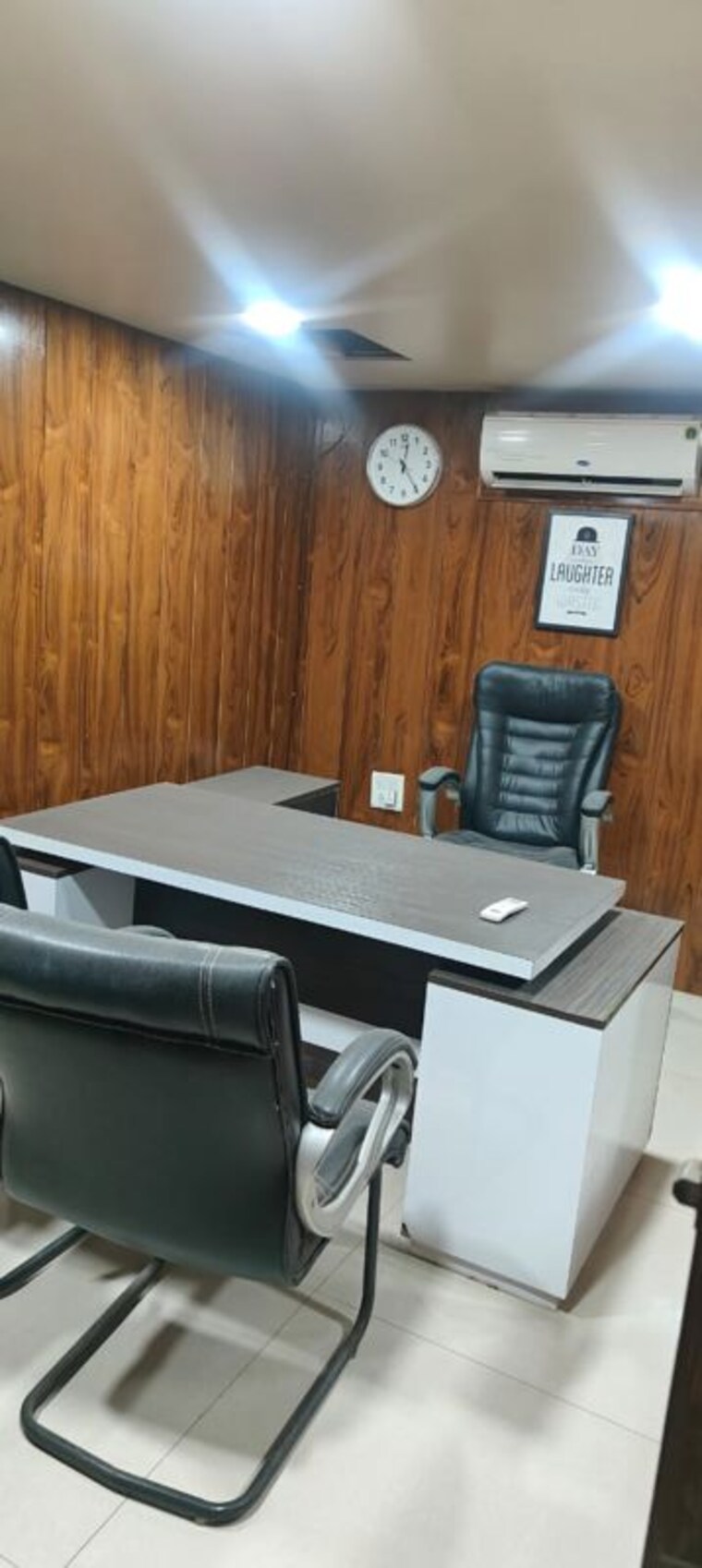 undefined, sector 5 Commercial Office Space 650 Sq.Ft. In Sector 5 Panchkula 9794741