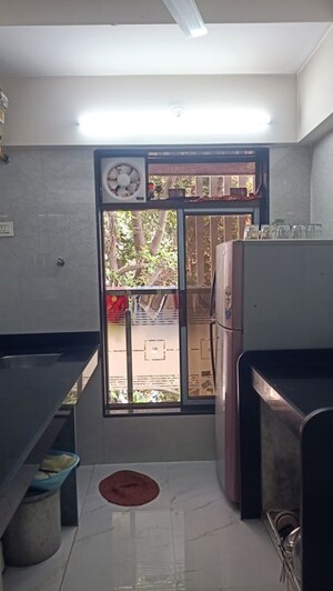 Furnished Amenities in 1 BHK Apartment at Vimal Nagar CHS, Kandivali West – for Rent