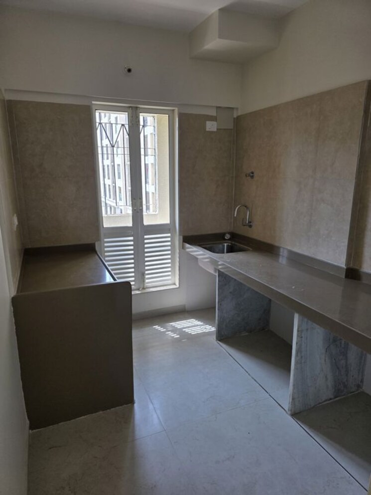 Kitchen, dosti-west-county 2 Bedroom 713 Sq.Ft. Apartment In Balkum Pada Thane 9794761