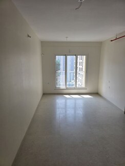 2 BHK Apartment For Rent in Dosti West County
