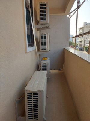 Staircase in 1 BHK Builder Floor at Sector 42 – for Rent