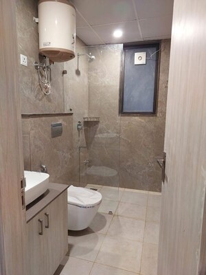 Bathroom in 1 BHK Builder Floor at Sector 42 – for Rent