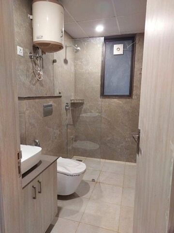 Bathroom in 1 BHK Builder Floor at Sector 42 – for Rent