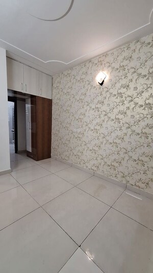 Room in 2 BHK Apartment at MS Enclave Zirakpur, Dhakoli – for Sale