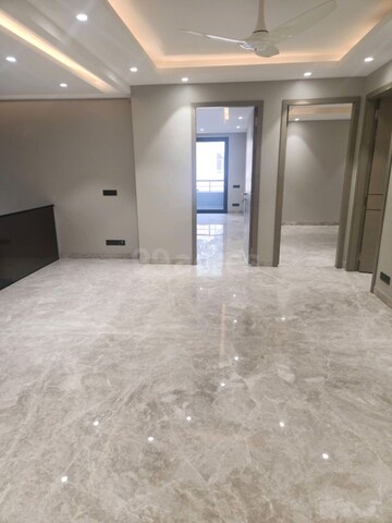 Room in 4 BHK Builder Floor at Vasant Vihar – for Sale