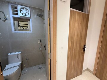 Bathroom in 1 BHK Builder Floor at Saket – for Rent