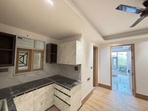 Bedroom in 1 BHK Builder Floor at Saket – for Rent