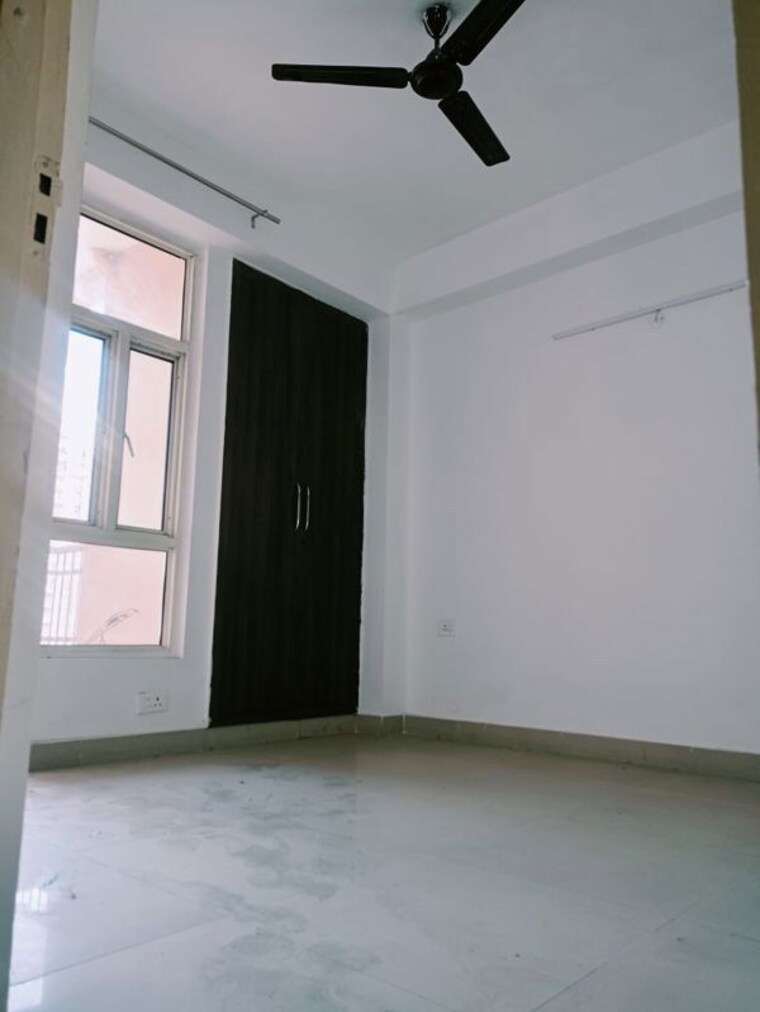 Room, supertech-cape-town 2 Bedroom 1150 Sq.Ft. Apartment In Sector 74 Noida 9794806