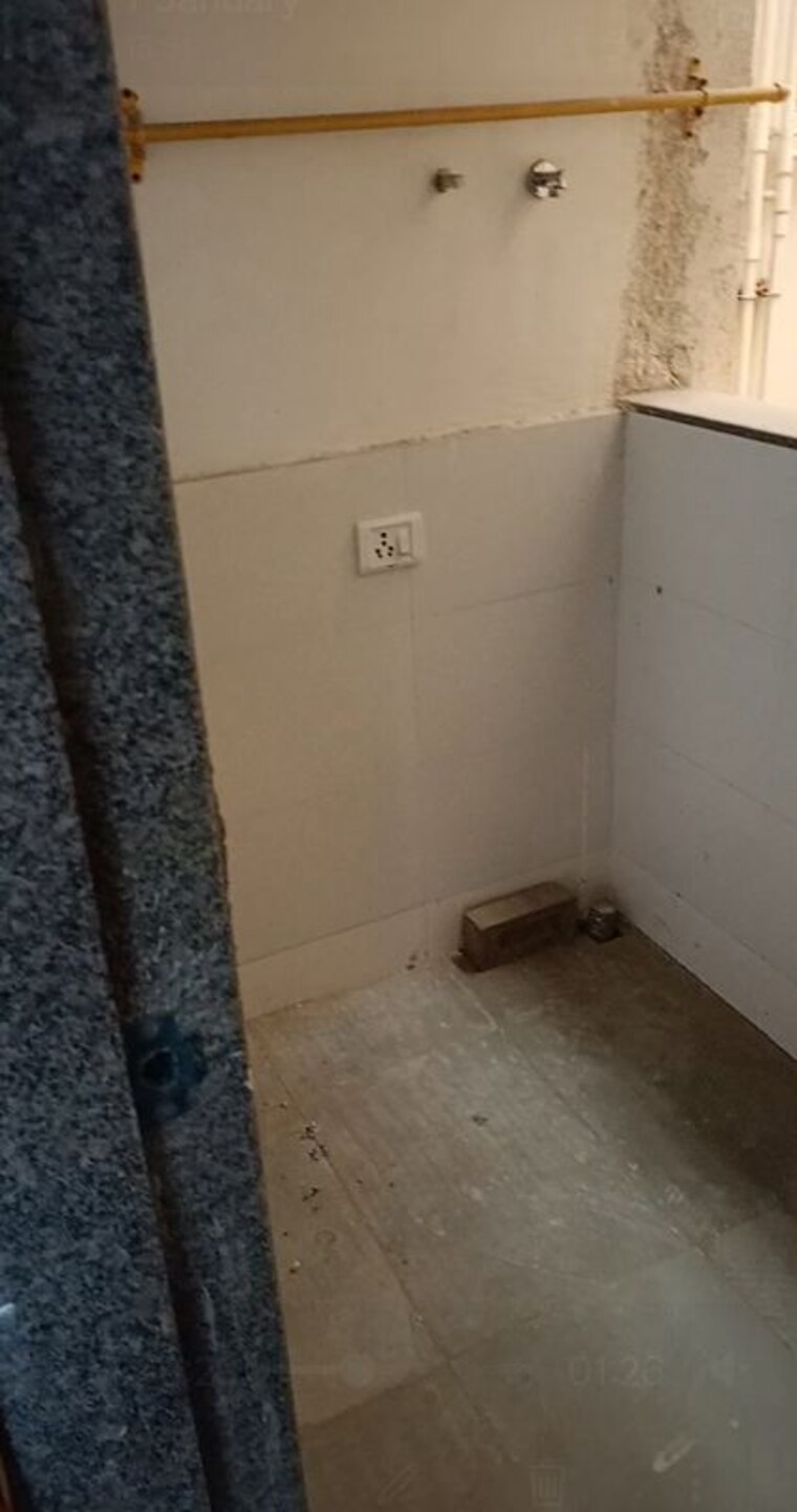 Bathroom, dahin nagar 2 Bedroom 1332 Sq.Ft. Apartment In Dahin Nagar Surat 9794808