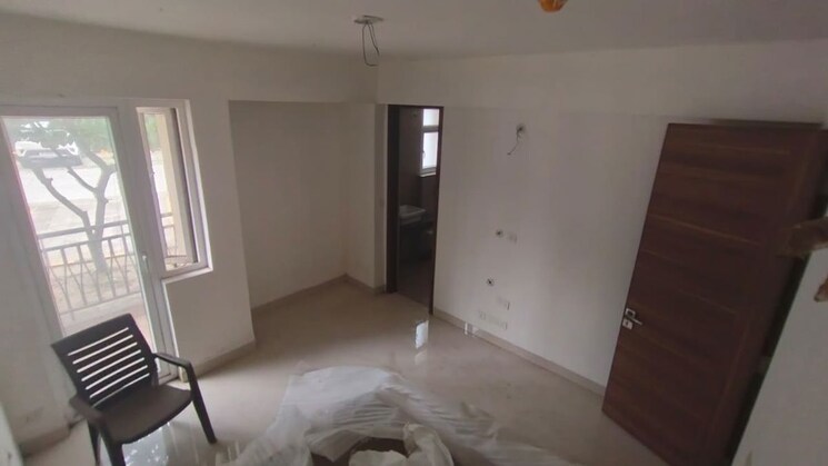 Room, gomti nagar 3.5 Bedroom 1775 Sq.Ft. Apartment In Gomti Nagar Lucknow 9794813