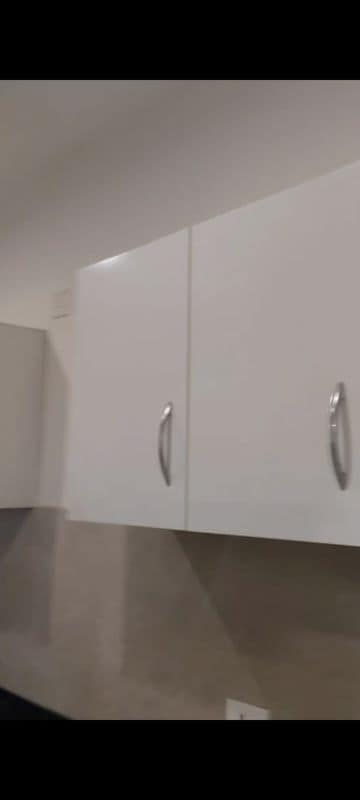 Room in 3 BHK Apartment at Rishita Manhattan, Gomti Nagar – for Rent