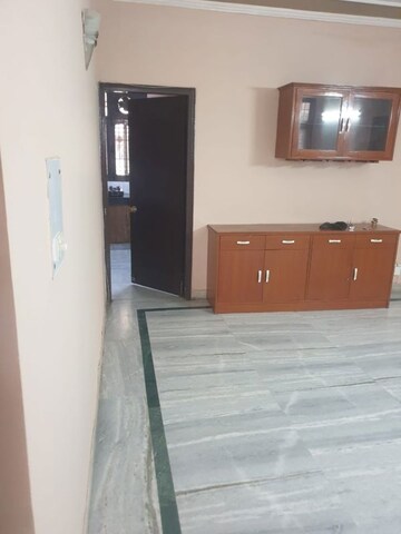 Room in 4 BHK Apartment at Vastu Apartments, Ghata – for Rent