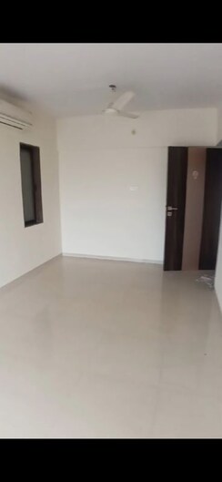2 BHK Apartment For Rent in Poddar Shri Ganesh Apartment