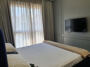 Bedroom in 3 BHK Apartment at Lodha Sterling, Kolshet Road – for Sale