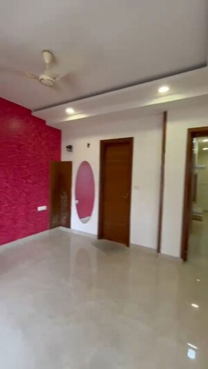 Building Lobby in 3 BHK Builder Floor at TDI The Retreat, Sector 89 – for Sale