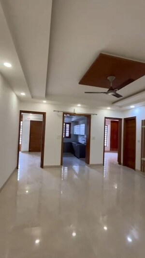 Building Lobby in 3 BHK Builder Floor at TDI The Retreat, Sector 89 – for Sale