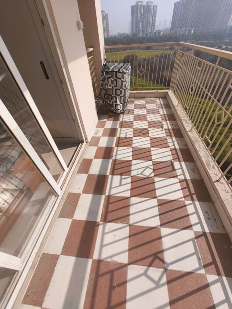 Balcony, shree-vardhman-green-court 1 Bedroom 432 Sq.Ft. Apartment In Sector 90 Gurgaon 9794899